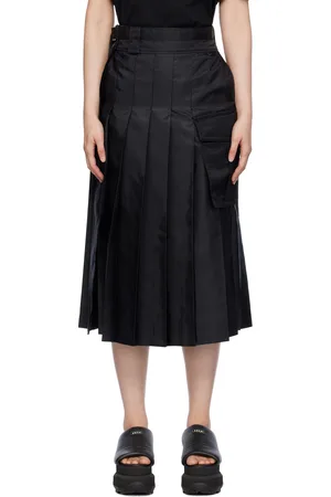 SACAI Black Pleated Midi Skirt