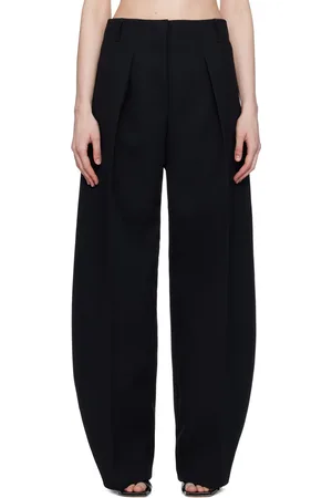 Jacquemus Black Les Sculptures 