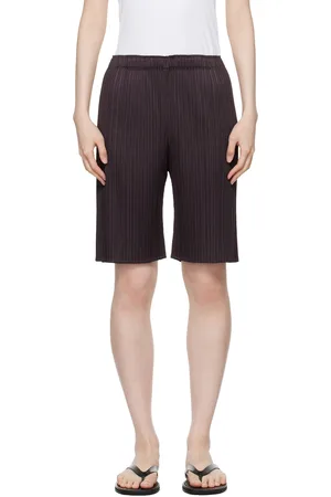 PLEATS PLEASE ISSEY MIYAKE Black Monthly Colors April Shorts
