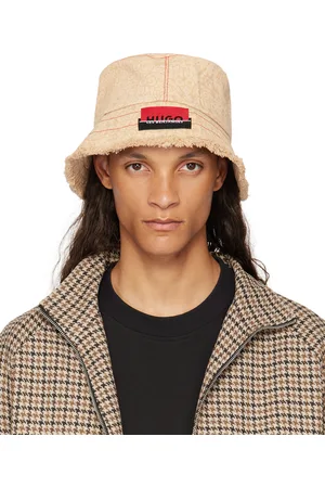 HUGO BOSS Beige Les Benjamins Edition Label Bucket Hat