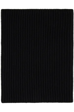 Dagmar Janine Neck Warmer
