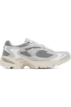 New Balance Gray 725V1 Sneakers