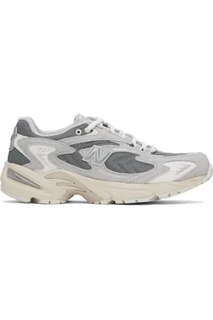 New Balance Gray 725V1 Sneakers