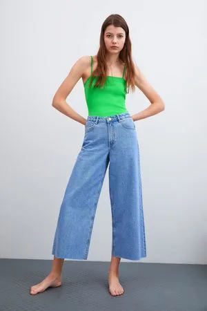 Zara Women Culottes - Mid-rise culotte jeans
